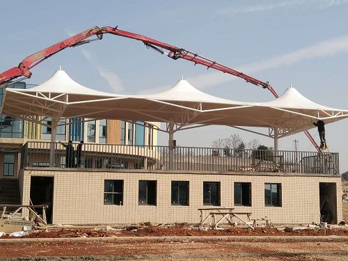 膜結(jié)構(gòu)體育設(shè)施