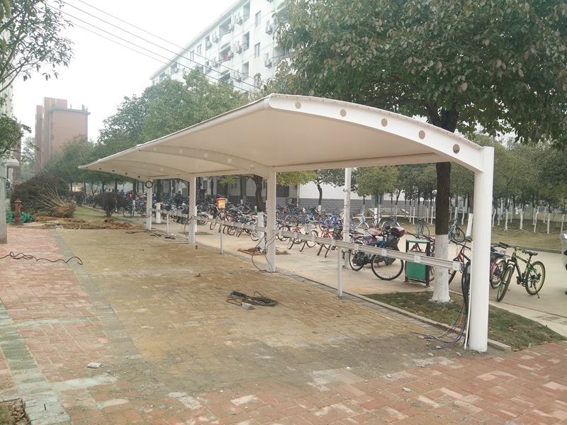 膜結構自行車棚案例